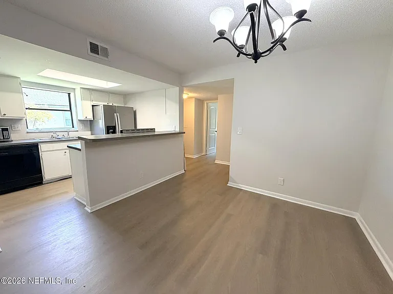 5646 Pinebay Cir S — Photo 5