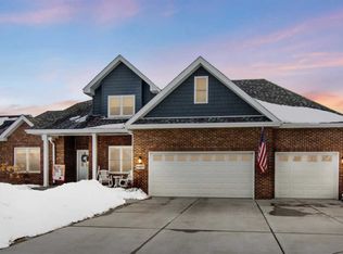 8405 W 101st Pl, Saint John, IN 46373