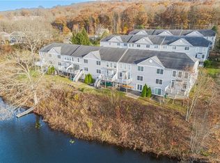 15 Canoe Birch Ct, Berlin, CT 06037