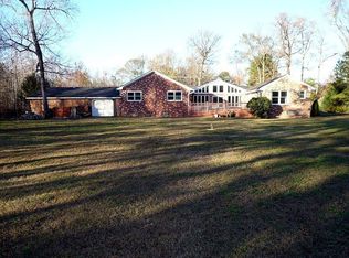 305 Jule Dr, Chesapeake, VA 23322