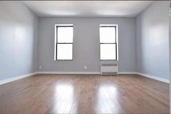 Rented by City Prime Commercial Realty  | media 1
