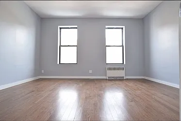 Rented by City Prime Commercial Realty 