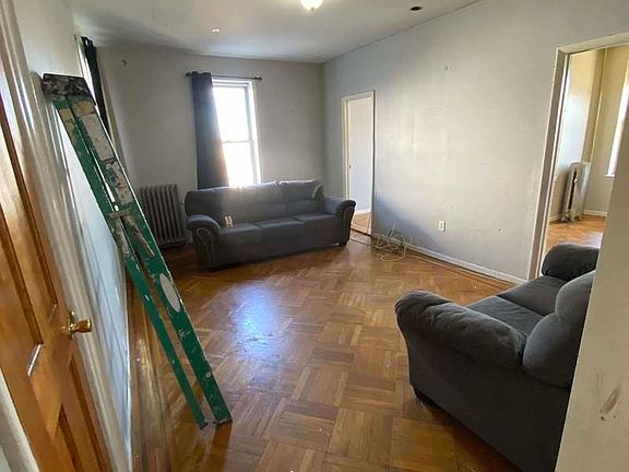 3rd image of 1726 84th St #B8