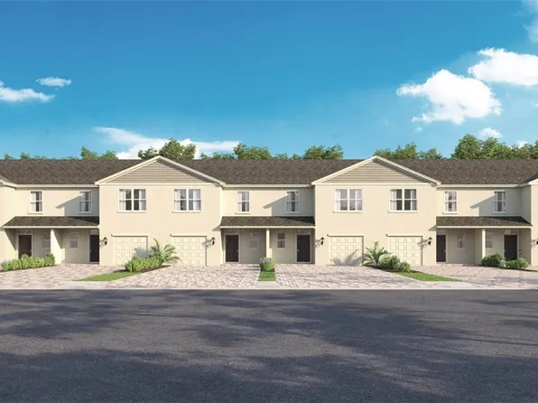 9752 Venetian Sq, Vero Beach, FL 32966