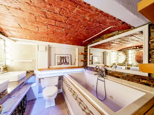 309 East 108th Street image 8 of 41