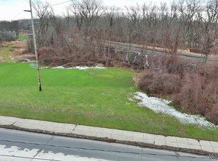 Mineral Springs Rd, Buffalo, NY 14210