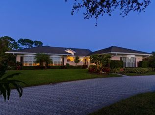 5830 Bent Pine Dr, Vero Beach, FL 32967