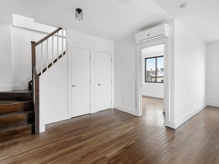 98 Patchen Ave #4B — Photo 5