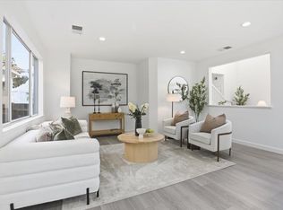 10884 Via Sorrento, Cupertino, CA 95014