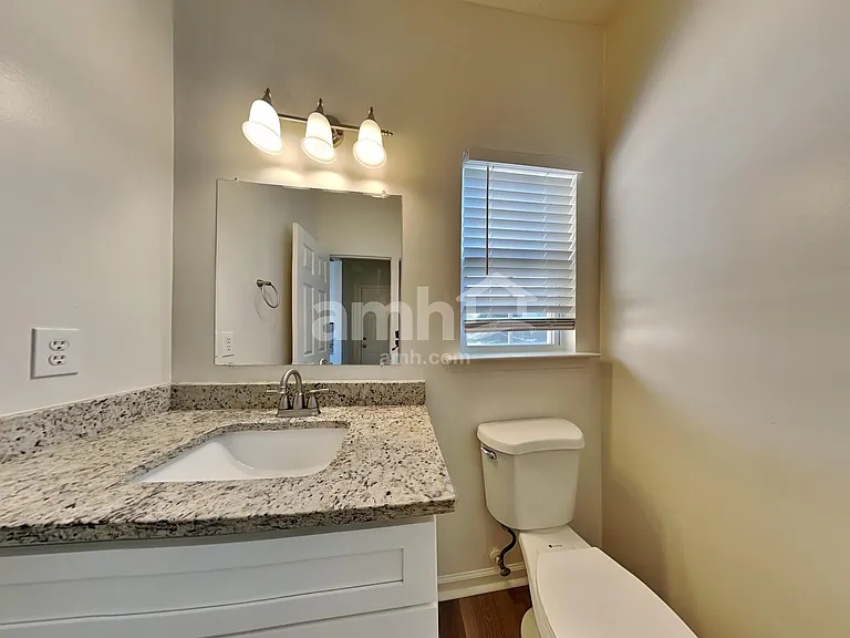 415 Caperton Way — Photo 12