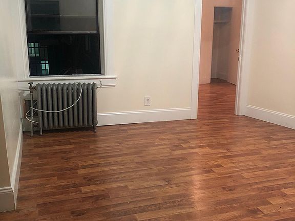 2nd image of 62-64 Sip Ave #410
