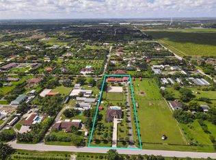 21500 SW 232nd St, Miami, FL 33170