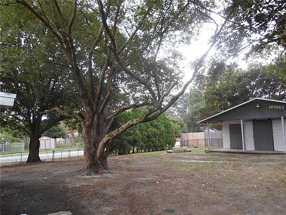2nd image of 3877 Feather Dr