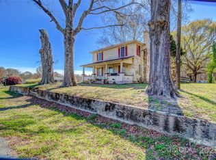 2114 Whitworth Rd, Cherryville, NC 28021