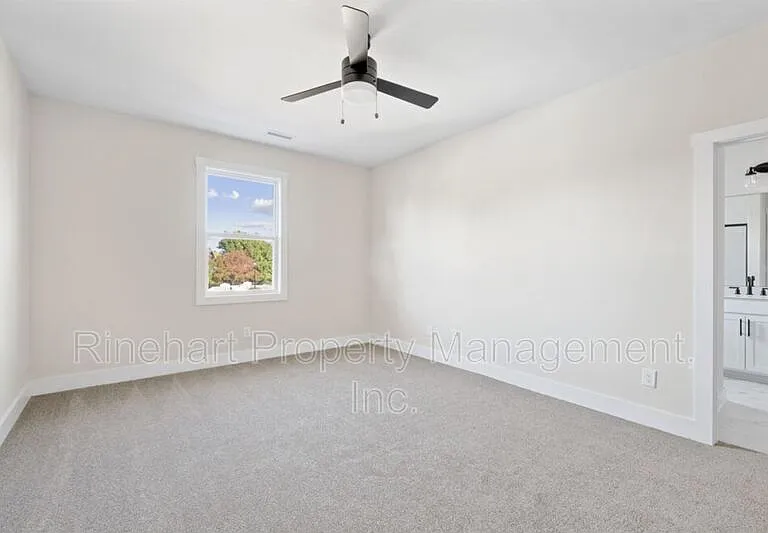 648 Melville Dr — Photo 5