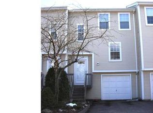 11 Tabshey Ct, Wethersfield, CT 06109