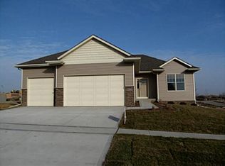 510 28th St SE, Altoona, IA 50009