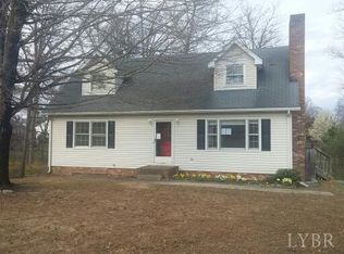 10 Elm Cir, Altavista, VA 24517