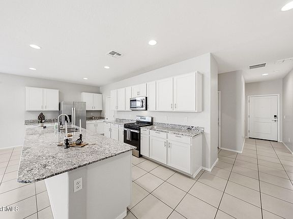 5th image of 15540 W SMOKETREE Drive