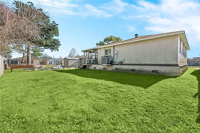 7804 Britt St — Photo 12