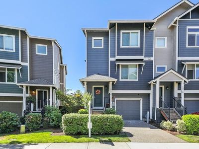 10556 NE Park Ridge Way, Hillsboro, OR, 97006