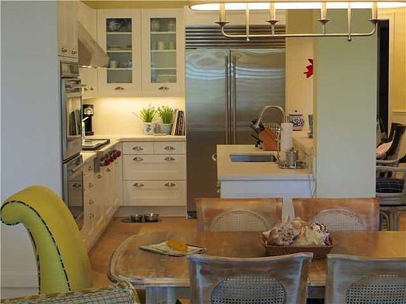 4th image of 400 S Ocean Blvd #209