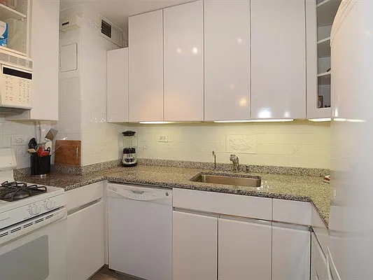 Sold by Robert E. Hill  | media 27