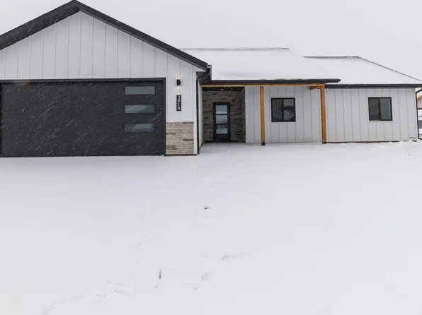 3919 Powder River Ave, Spearfish, SD 57783