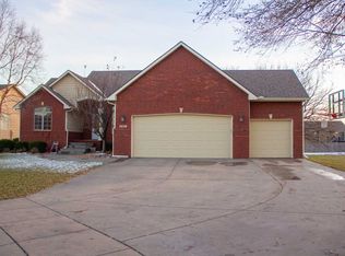 3635 N Ridge Port St, Wichita, KS 67205