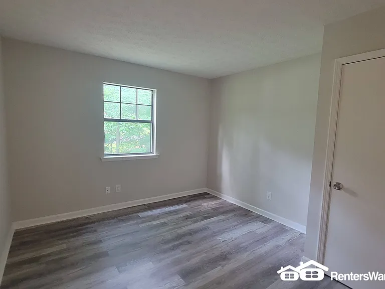 1909 Suwanee Valley Rd — Photo 14