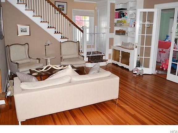 4th image of 816 Sherman Ave