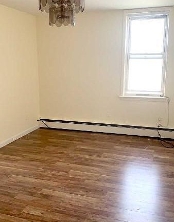 5th image of 288 Mallory Ave Floor 2