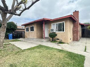 578 Davidson Ln, Pomona, CA 91768