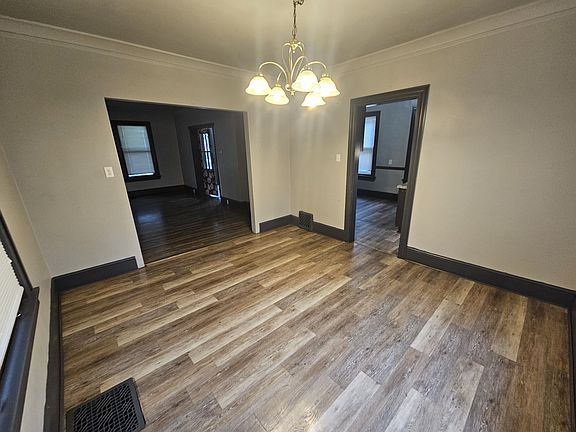 3rd image of 5366 N 35th St