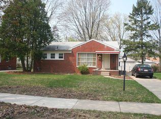 28657 Red Leaf Ln, Southfield, MI 48076