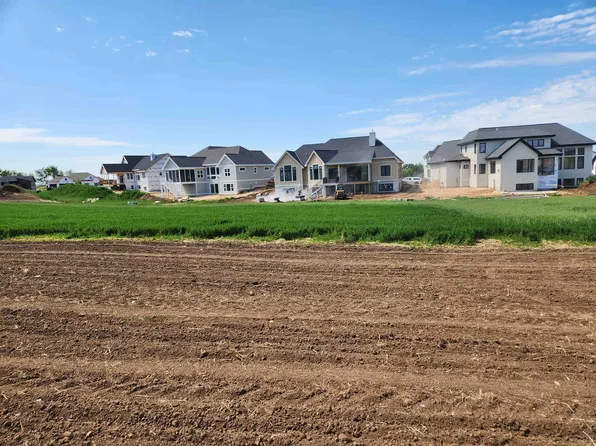 1425 Atlas, Waunakee, WI 53597