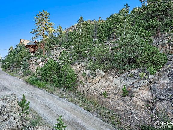 3rd image of 325 Alpine Dr