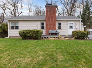 2401 Hillsdale Ave, Kalamazoo, MI 49006