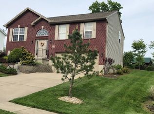 300 Ten Mile Dr, Dry Ridge, KY 41035