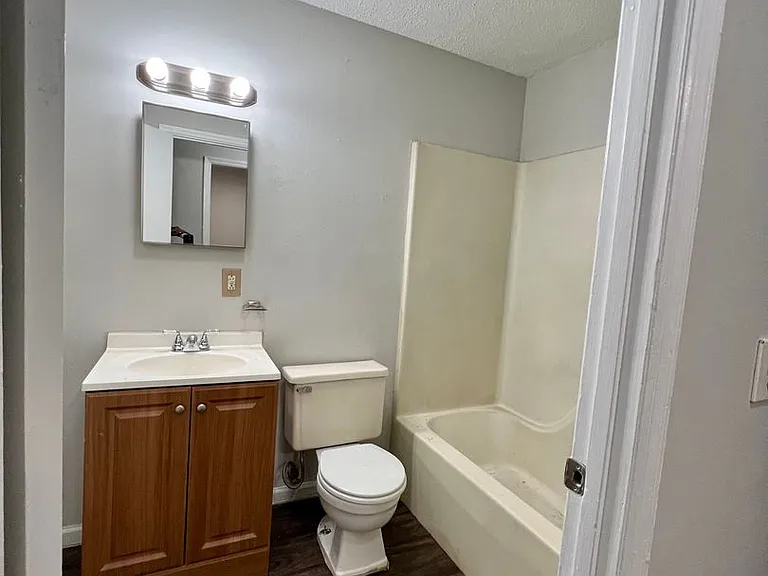 3418 Glen Park — Photo 7