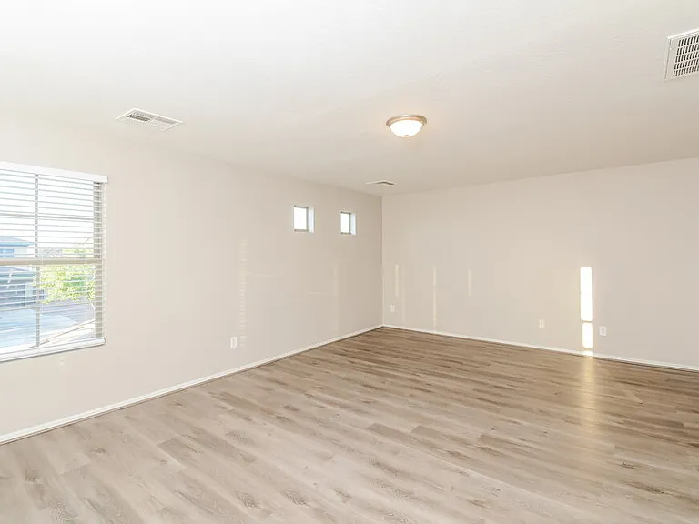 15028 W Statler St — Photo 12