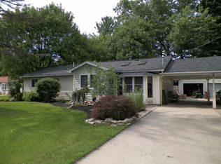207 Oriole Trl, Trail Creek, IN