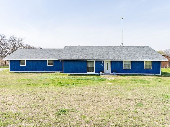 2nd image of 1272 School House Rd