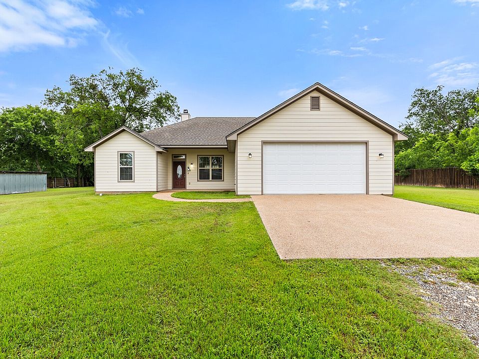 1st image of 263 E Cougar Ln