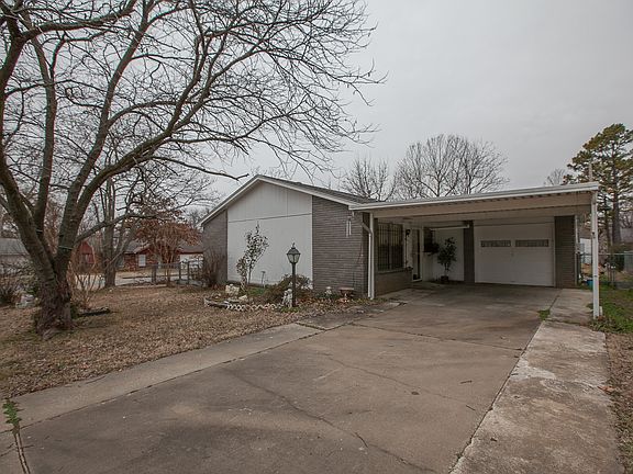 2nd image of 276 S 184th Ave E