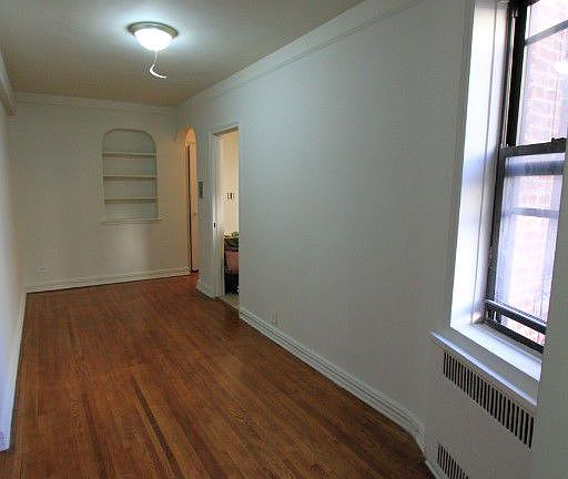 5th image of 43-25 43rd St APT 3H