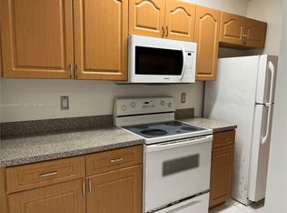 2982 NW 55th Ave APT 1B, Fort Lauderdale, FL 33313