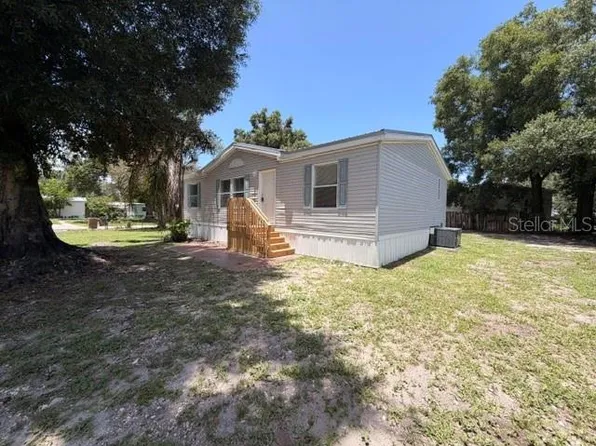 4301 Sherwick Dr, Tampa, FL 33610