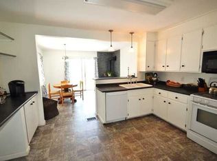 332 Chestnut Ridge Rd, Rochester, NY 14624