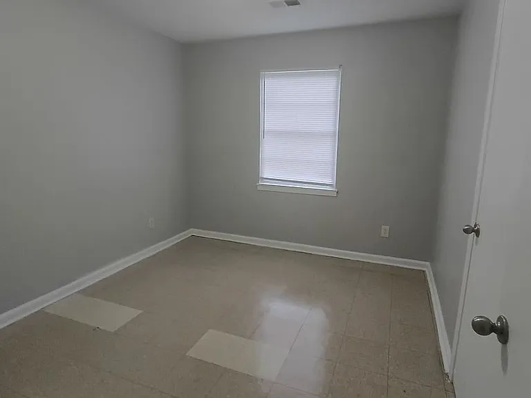 2551 Dakar Ave — Photo 8